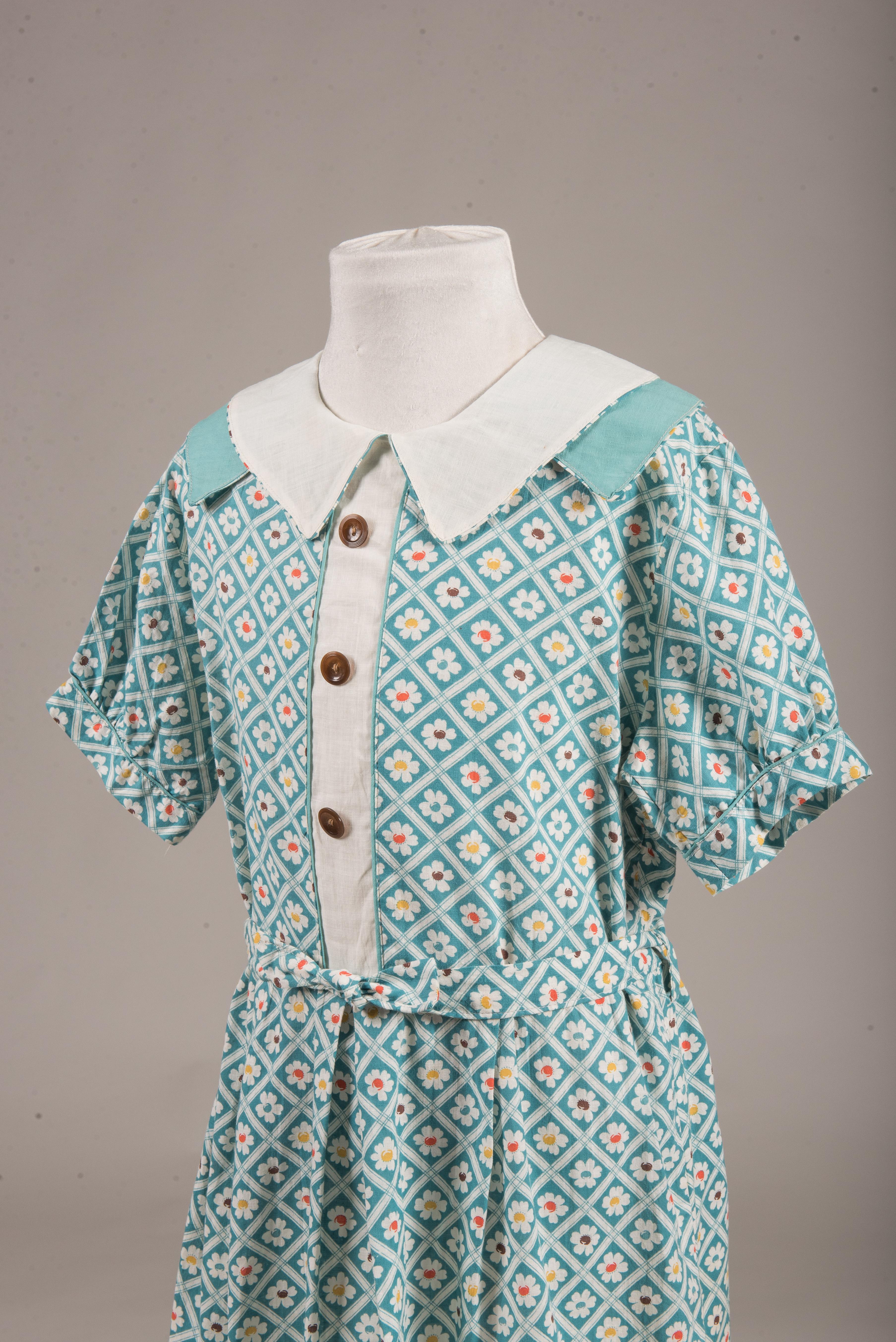 Dress on exhibit at NSU library