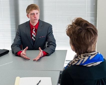 Student interviewing for job